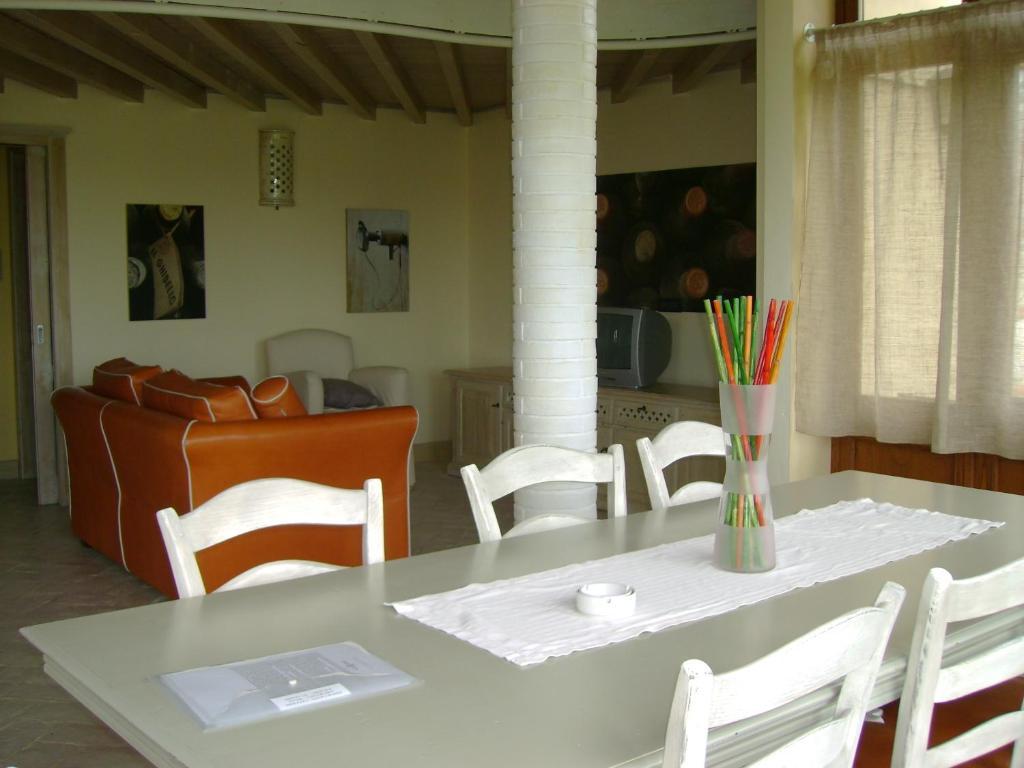 Agriturismo Gualdo Del Re Suvereto Habitación foto