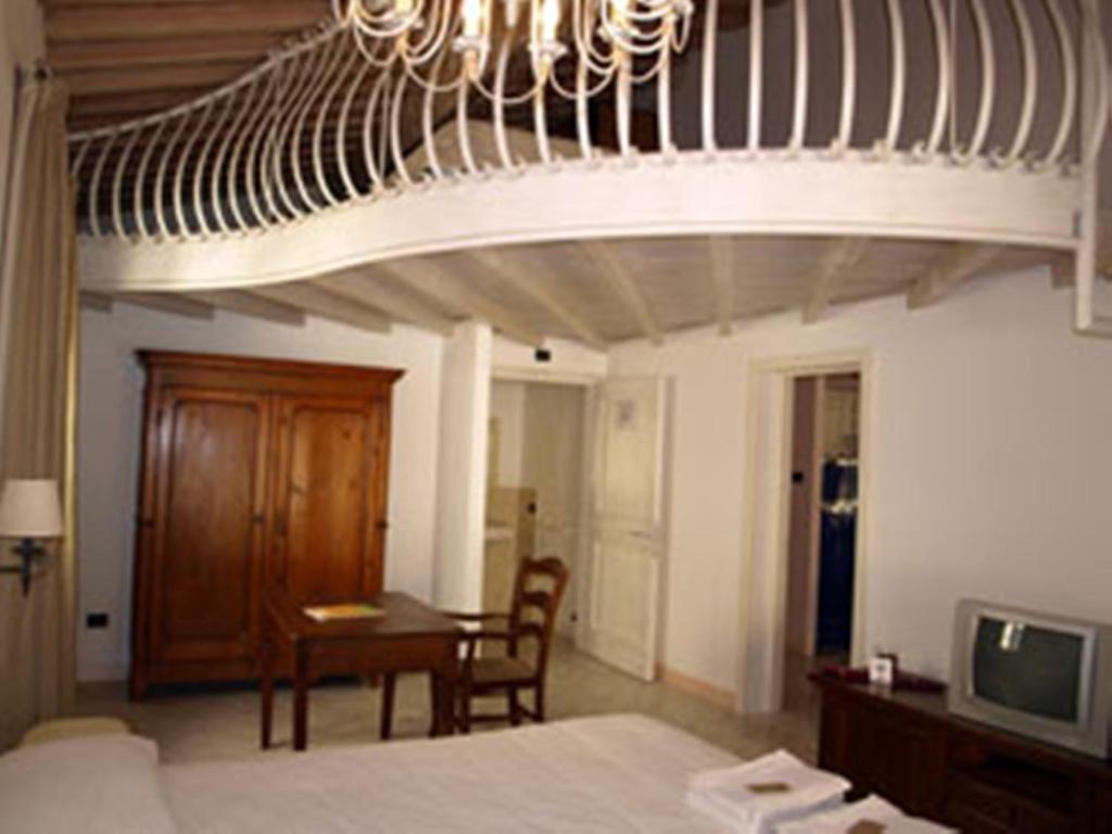 Agriturismo Gualdo Del Re Suvereto Habitación foto